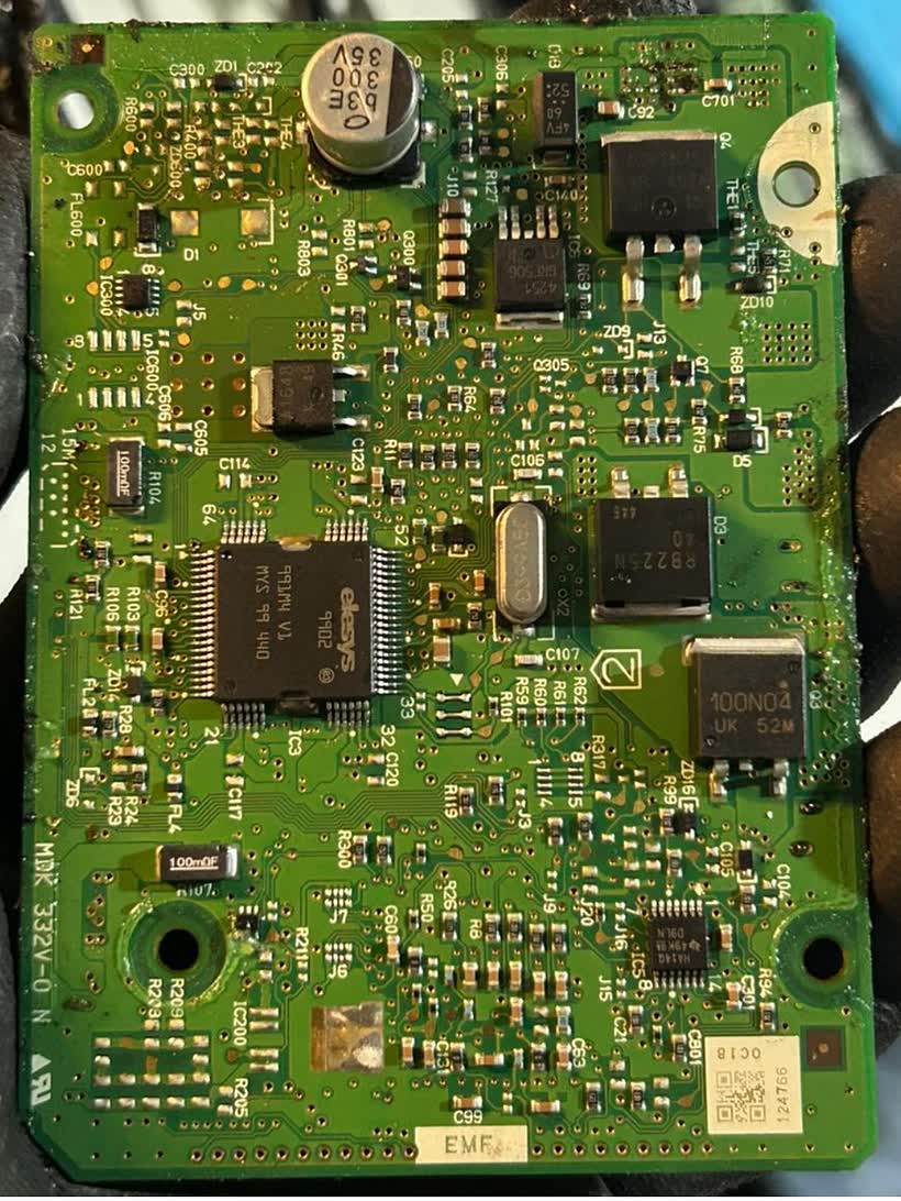 Verso da placa do módulo ABS da HR-V